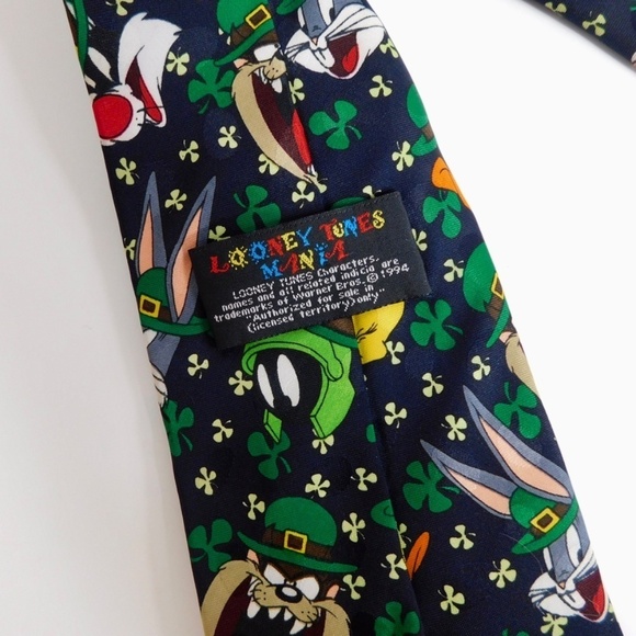 Vintage LOONEY TUNES Mania St. Patrick’s Day Cartoon Necktie Tie Shamrock - Picture 5 of 6